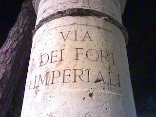 via dei fori imperiali, forum impérial, colisée, rome, italie, rome en images 