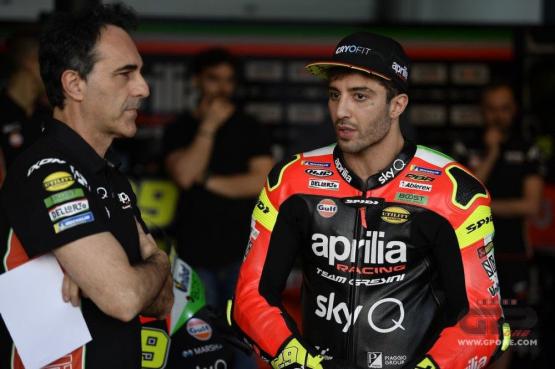 MotoGP: Aprilia Siap Pertahankan Iannone dan Tampung The Doctor
