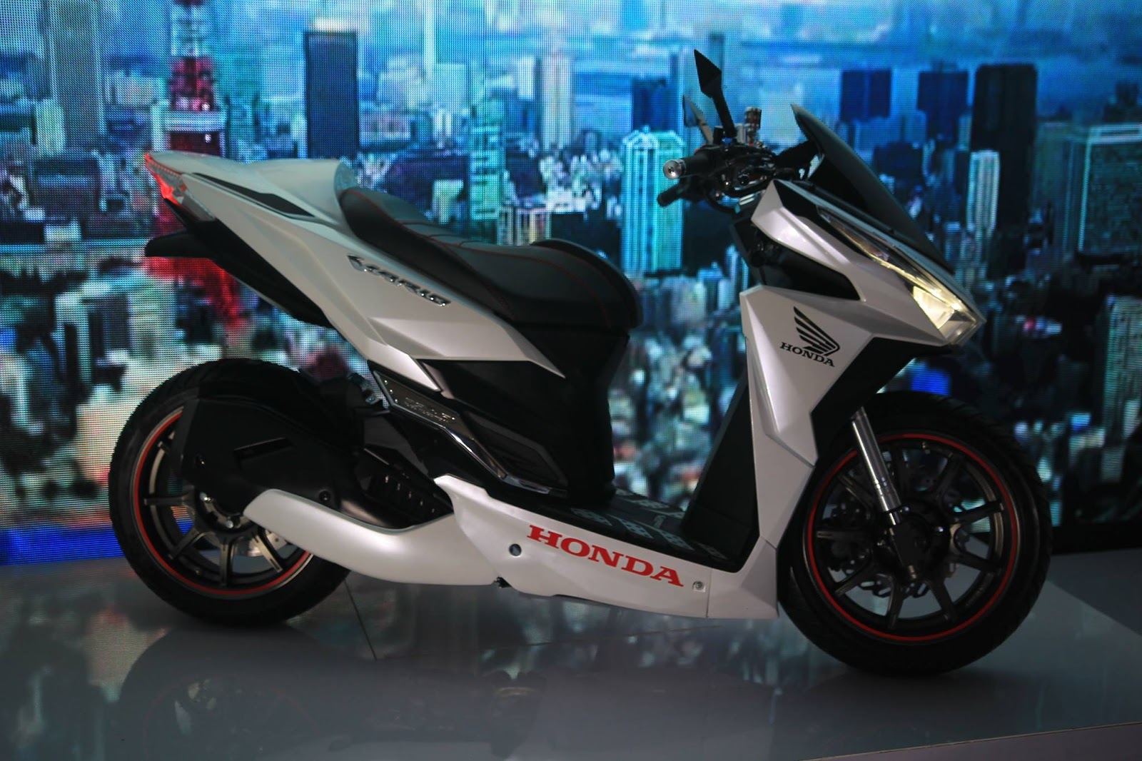 Kumpulan Foto Modifikasi Motor Honda Vario 150cc Terbaru 