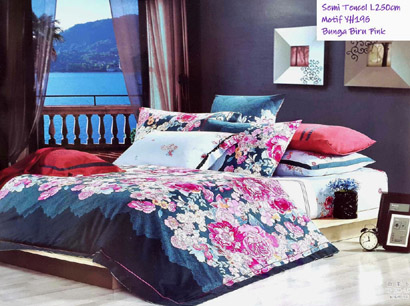 Sprei Tencel motif Bunga Biru Pink