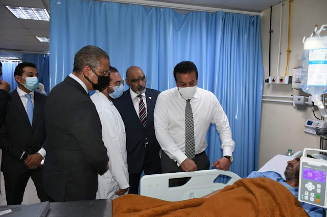 وزير الصحة ومحافظ الفيوم يتفقدان أعمال تطوير مستشفيي الصدر والتأمين الصحي