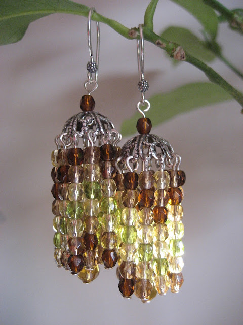 DIY kralenkapbellen/bead cap earrings