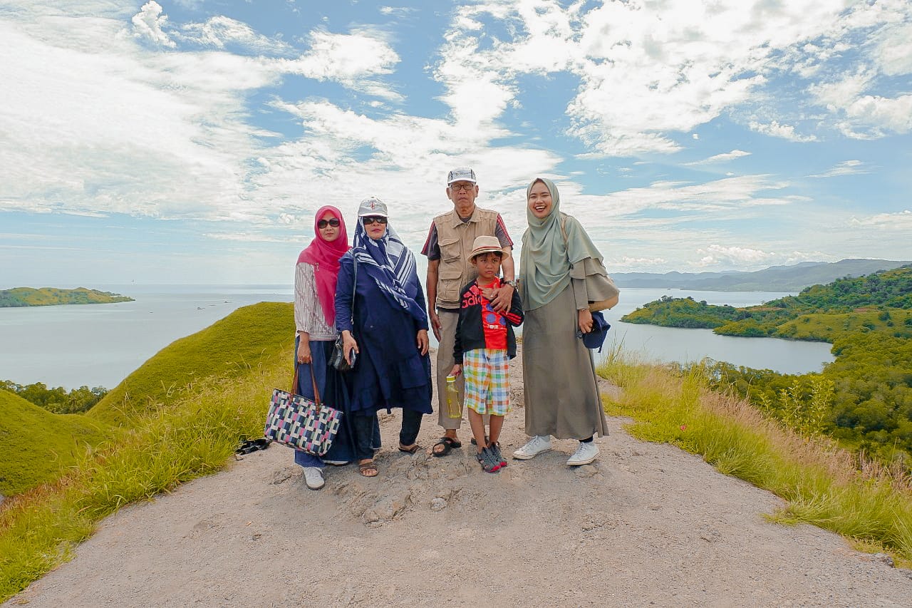 wisata murah labuan bajo, akhir tahun ke lokasi wisata murah labuan bajo, rekomendasi lokasi wisata murah labuan bajo