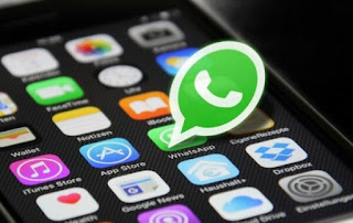 Cara Merubah Warna Tulisan di WhatsApp