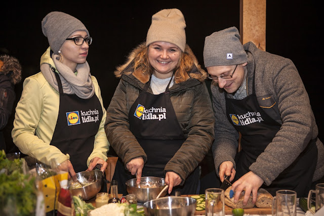 Warsztaty kulinarne nad Stawami Milickimi z Kuchnią Lidla i Karolem Okrasą, czyli ryby są super!