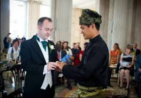 Foto pernikahan Gay Malaysia Siapa nama Gay malaysia