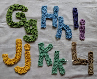 Sweet Nothings Crochet free crochet pattern blog, free crochet pattern of English alphabet, photo of all upper and lower case alphabets G to L,