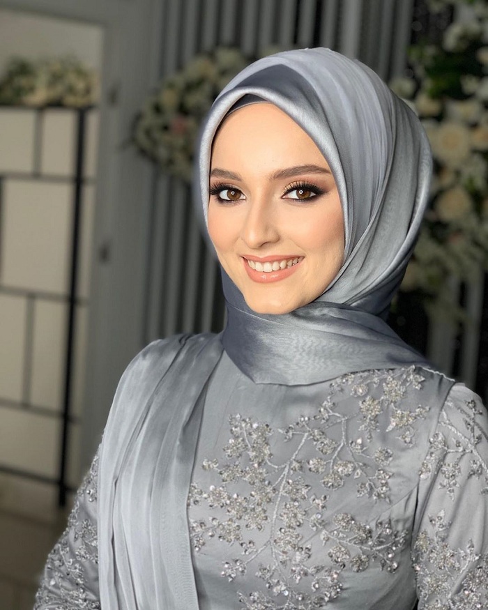 Gambar Muslimah Cantik Berhijab 14 Gambar 