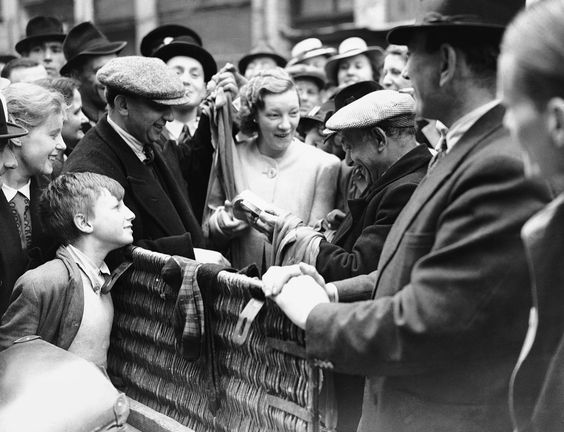 Petticoat Lane 1 June 1941 worldwartwo.filminspector.com