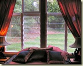 1007-Honeymoon-Bedroom02