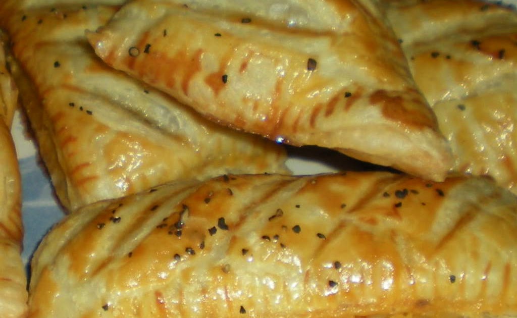 My Colourful Life.: Black Pepper Sardine Puffs
