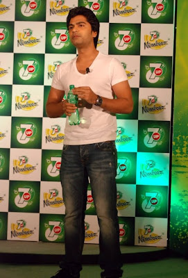 Actor Simbu at 7UP Lemon Pattalam Launch