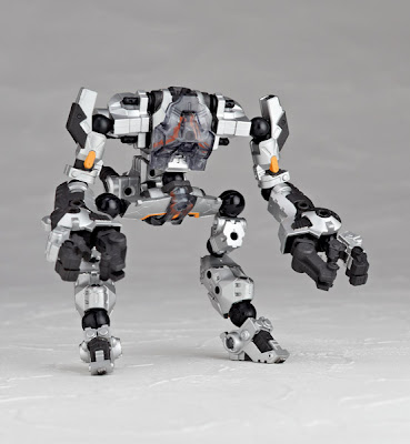 Kaiyodo Revoltech Assemble Borg Nexus V2 Figure