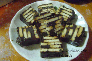 Simple in style: kek batik coklat