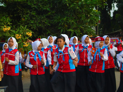 PMR SMPN 1 WEDARIJAKSA BAGI-BAGI TAKJIL GRATIS