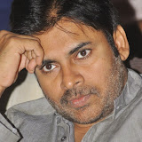 Pawan_kalyan_at_basanthi_audio_launch5