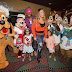 Mariah Carey & Nick Cannon take their twins to Disneyland