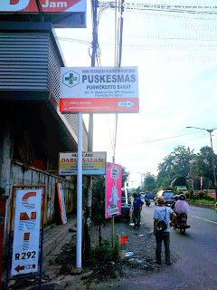 papan nama puskesmas