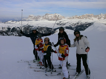 Andrea, Berenice, Therrie, the boys and Jayne