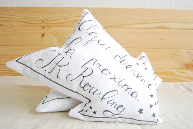 tutorial cojín en forma de flecha. DIY arrow shape cushion