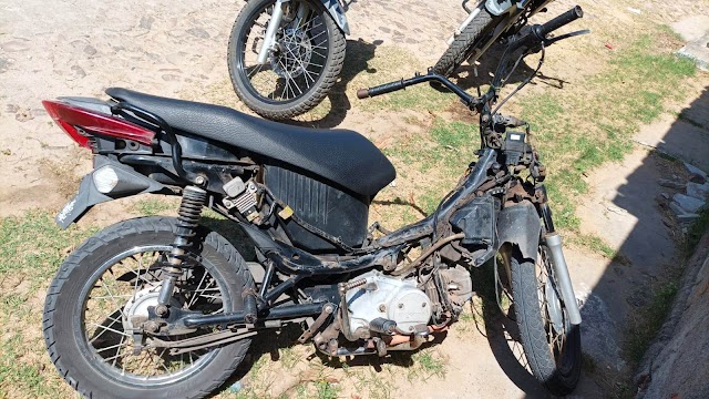 Em Luís Correia, policiais militares do 24º BPM recuperam motocicleta com restrição criminal