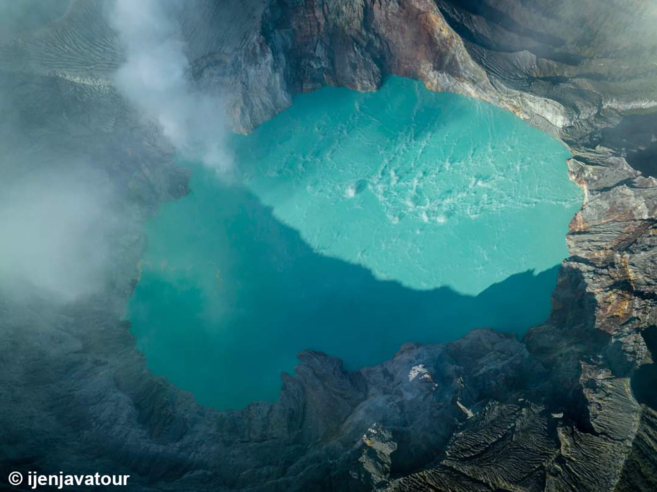 Mount Of Ijen Crater Banyuwangi