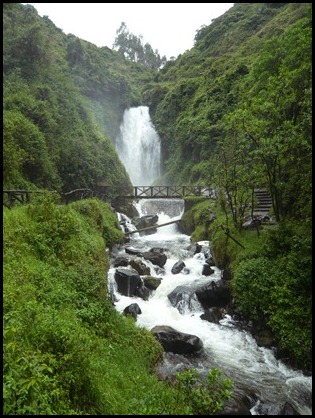 5. Cascada de Peguche - Viaje a Ecuador