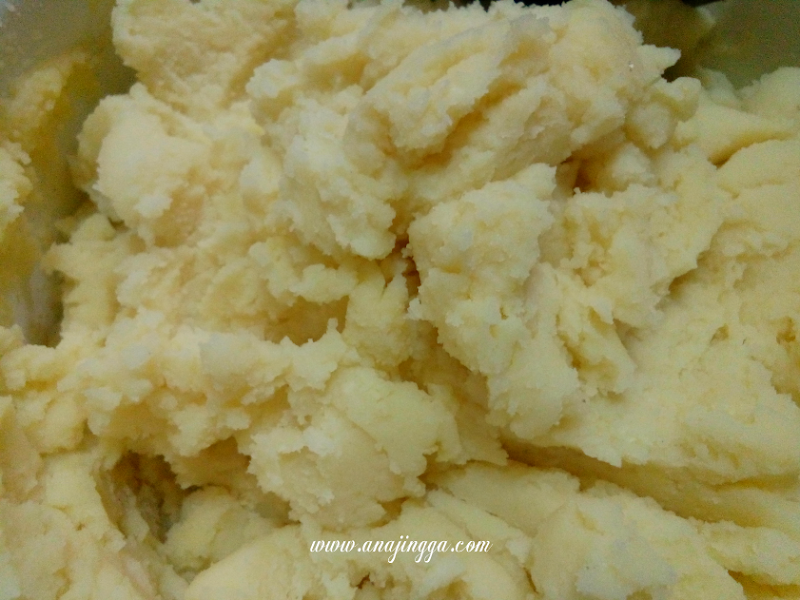 Cara Mudah Hasilkan Kentang Lecek atau Mashed Potato