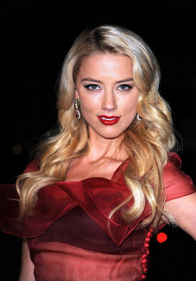 Amber Heard Hot Photo