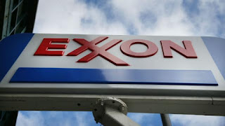 Exxon Mobil sign (Credit: © Getty Images) Click to Enlarge.