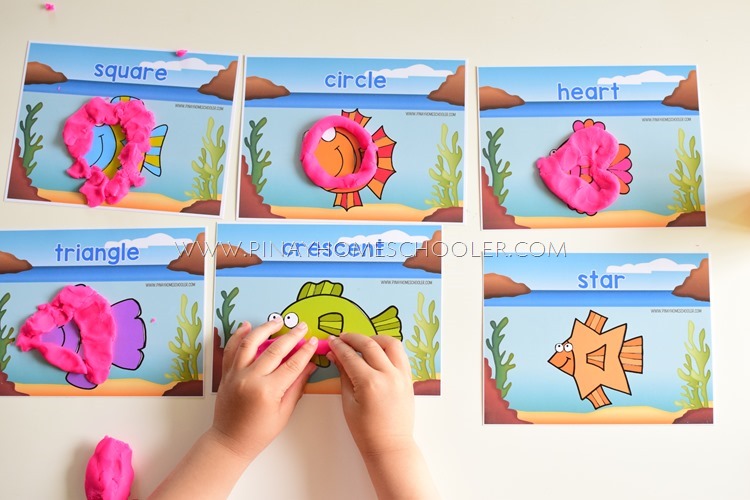 FISH SHAPES PLAYDOUGH MAT