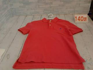 中古品　子供服　１４０ｃｍ　POLO　レッド　半袖シャツ　８８０円