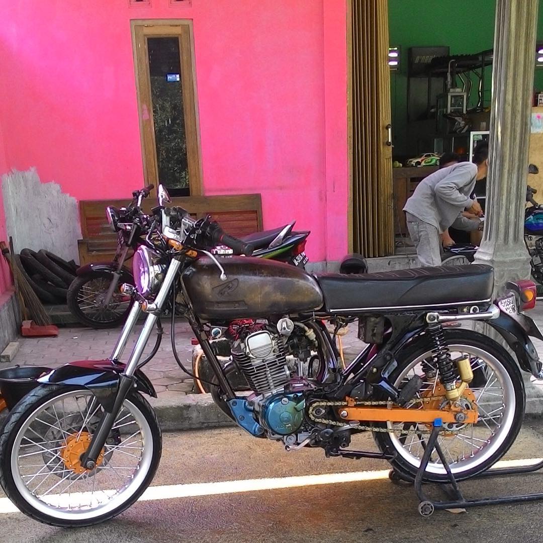 Kumpulan 91 Modifikasi Motor Cb Megapro Terupdate Fire Modif