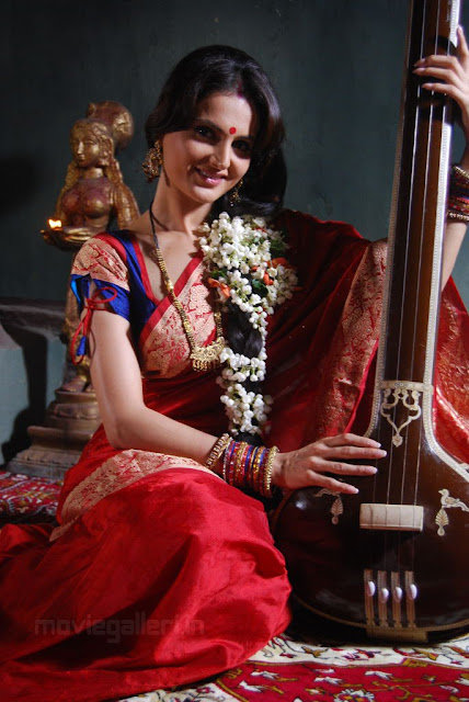 Monica Bedi Latest Hot Pics in Beautiful Red Saree