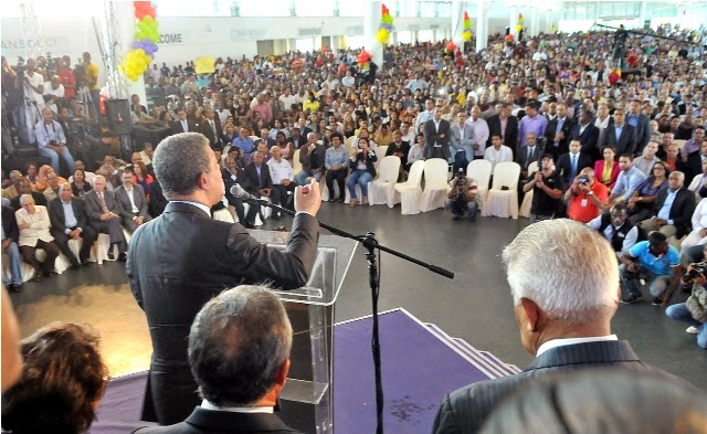 EXPRESIDENTE LEONEL FERNÁNDEZ PROCLAMA QUE EL PLD HA UTILIZADO LA MAYORÍA QUE TIENE EN EL CONGRESO PARA REALIZAR GRANDES TRANSFORMACIONES EN REPÚBLICA DOMINICANA