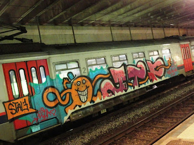 graffiti on trains in belgium