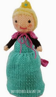 http://translate.google.es/translate?hl=es&sl=en&tl=es&u=http%3A%2F%2Fknittedtoybox.blogspot.co.uk%2F2014%2F04%2Felsa-frozen-flip-doll.html