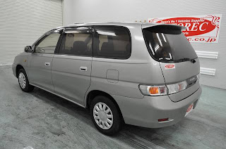 2000 Toyota Gaia for Uganda to Mombasa