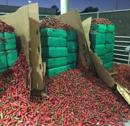 Photo: Customs seize four tons of marijuana hidden in a consignment red pepper!