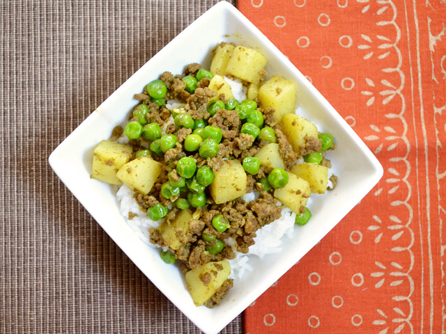 Curry Beef with Peas
