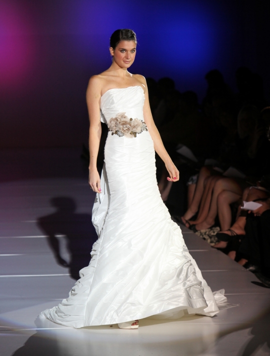 2011 wedding dresses