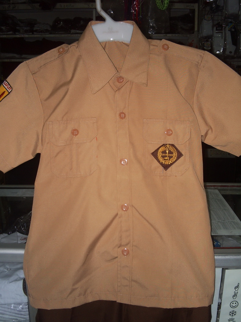  Baju  Pramuka 