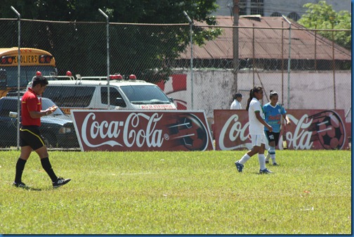 apunte del arbitro del  6to. gol de reu. velasquez