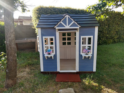 https://clearwatercottage.blogspot.com/2019/06/playhouse-makeover.html