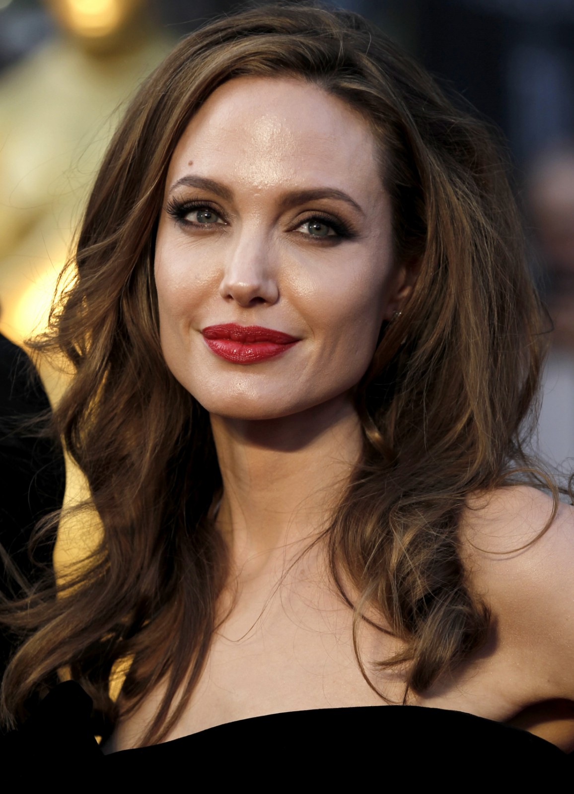 Hollywood Wallpapers: Angelina Jolie 84th Annual Academy 