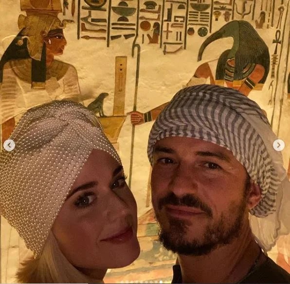 Katy Perry celebrates the birthday of her British lover Orlando Bloom with their pictures in Egypt. Watch