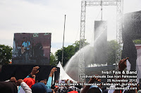 Iwan Fals Surabaya 2012