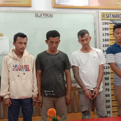 Lagi Asik Sedot Siputih, 3 Pelaku Diamankan Personel Denpom Pematangsiantar, Oknum TNI Diduga Terlibat