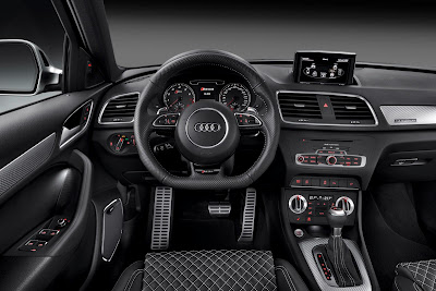 2014 Audi RS Q3 Interior