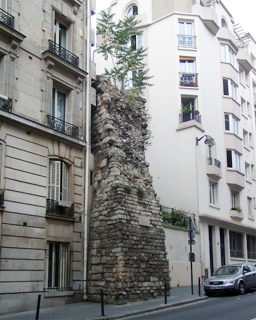 Wall of Philip II Augustus, Rue Clovis, Paris